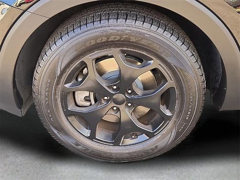 Used 2021 Kia Telluride EX image 8