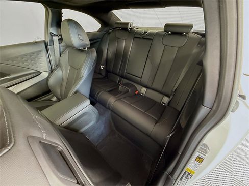 Used 2023 BMW 230i xDrive Coupe w/ Premium Package image 26