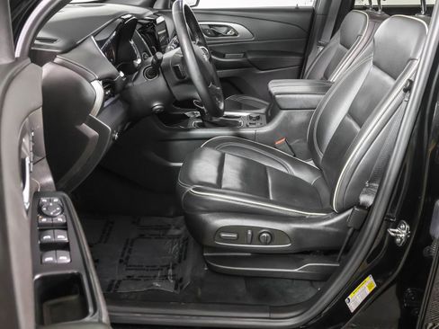 Used 2023 Chevrolet Traverse Premier w/ Redline Edition AWD/4WD image 23