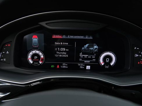 Used 2026 Audi RS Q8 performance image 94