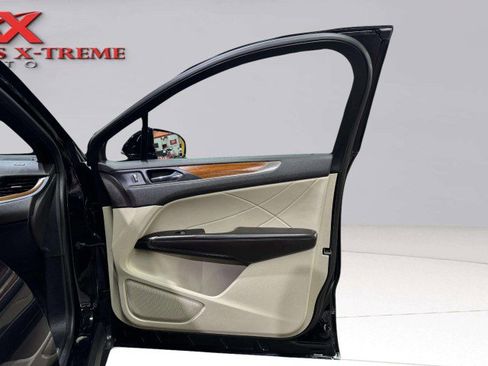 Used 2019 Lincoln MKC Select w/ Select Plus Package image 54