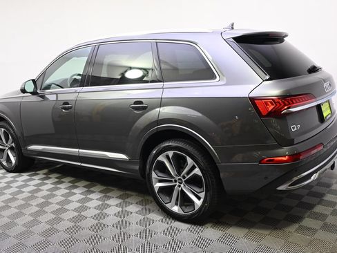 Used 2022 Audi Q7 3.0T Premium Plus AWD/4WD image 3