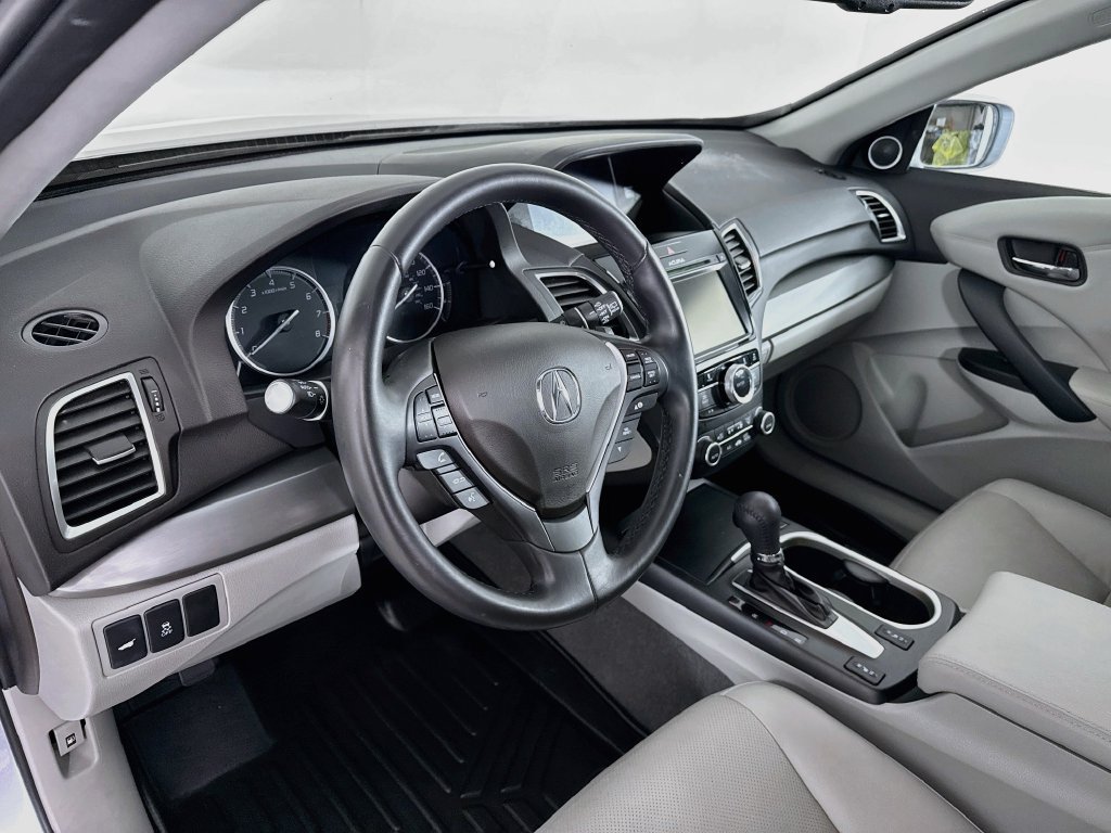 Used 2016 Acura RDX w/ Technology Package FWD image 4
