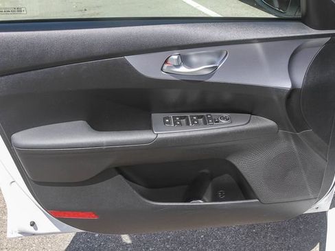 Certified 2024 Kia Forte LXS FWD image 21