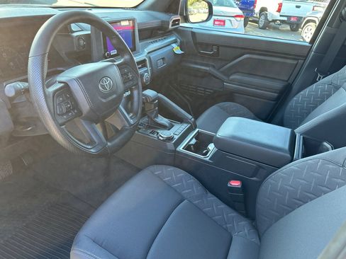 New 2025 Toyota Tacoma SR5 image 12