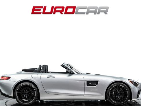 Used 2019 Mercedes-Benz AMG GT Roadster image 8