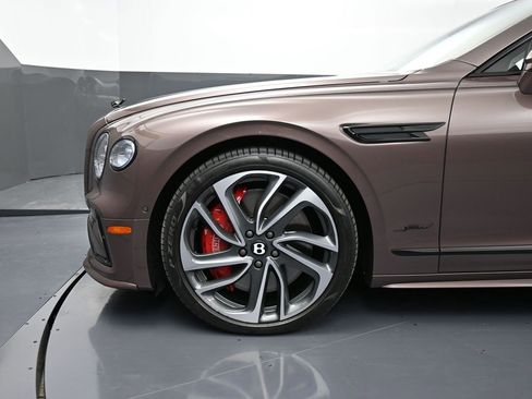 Certified 2025 Bentley Flying Spur Speed image 12