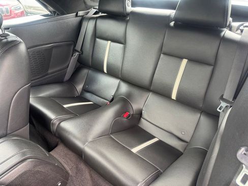Used 2013 Ford Mustang GT Premium w/ Electronics Pkg RWD image 29
