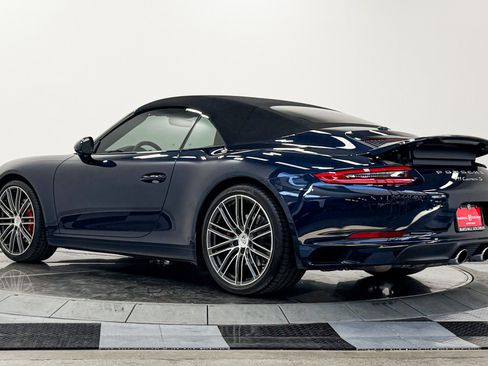 Used 2018 Porsche 911 Carrera S RWD image 32