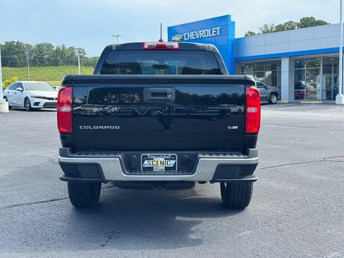 Used 2022 Chevrolet Colorado W/T w/ WT Convenience Package AWD/4WD image 4