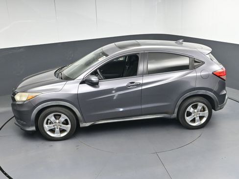 Used 2016 Honda HR-V EX image 37