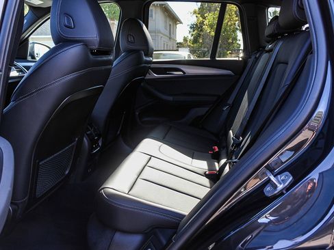 Used 2023 BMW X3 sDrive30i w/ Convenience Package image 18