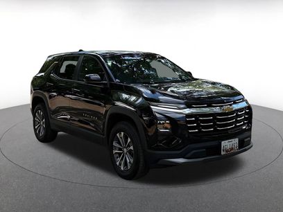 Used 2025 Chevrolet Equinox LT