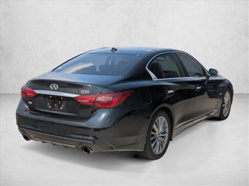Used 2019 INFINITI Q50 Luxe w/ Essential Package (3.0T Luxe) AWD/4WD image 5