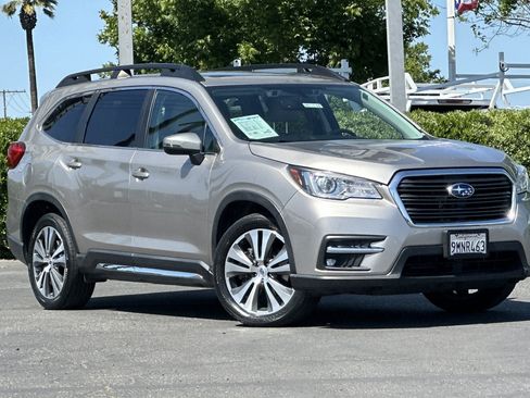 Used 2019 Subaru Ascent Limited AWD/4WD image 2