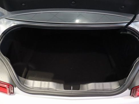 Used 2018 Chevrolet Camaro ZL1 image 21