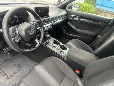 Used 2023 Honda Civic Sport image 16