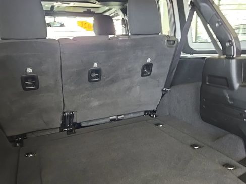 Used 2021 Jeep Wrangler Unlimited Sport image 14