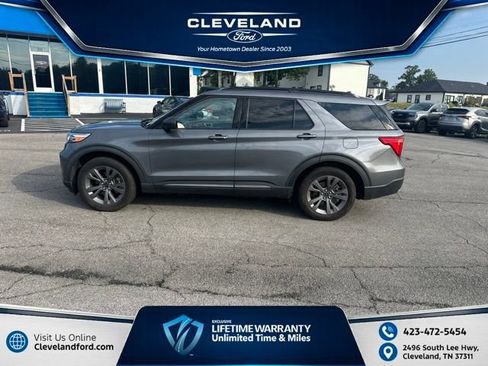 Used 2021 Ford Explorer XLT w/ Equipment Group 202A AWD/4WD image 1