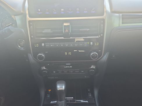 Used 2023 Lexus GX 460 Premium w/ Premium Package AWD/4WD image 19