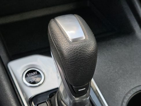 Used 2025 Nissan Altima 2.5 SV FWD image 20