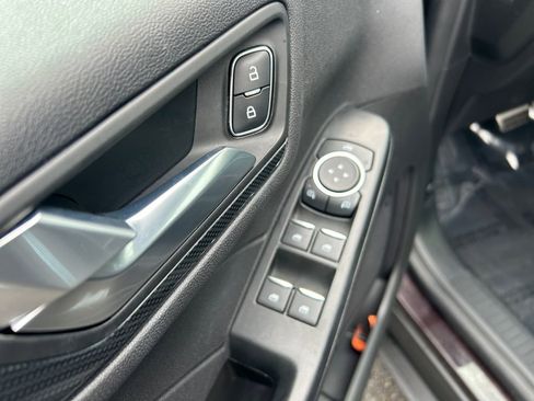 Used 2023 Ford Escape ST-Line w/ Tech Pack #1 AWD/4WD image 24