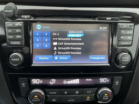 Used 2015 Nissan Rogue SL w/ SL Premium Package image 14