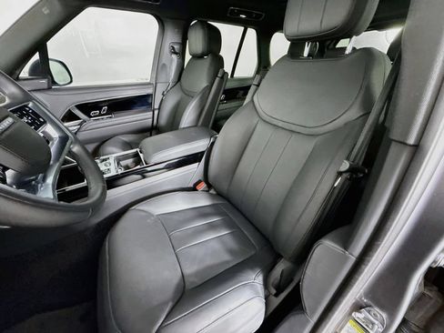 Used 2023 Land Rover Range Rover SE AWD/4WD image 5