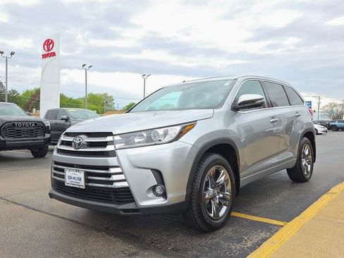 Used 2019 Toyota Highlander Limited Platinum AWD/4WD image 5