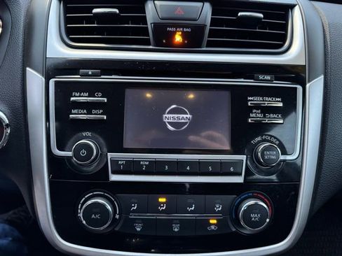 Used 2018 Nissan Altima 2.5 SR image 13