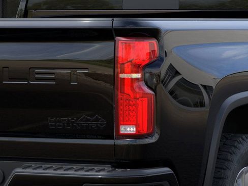 New 2025 Chevrolet Silverado 2500 High Country w/ High Country Premium Package image 37