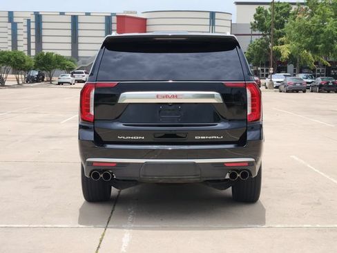 Used 2023 GMC Yukon XL Denali w/ Max Trailering Package AWD/4WD image 6