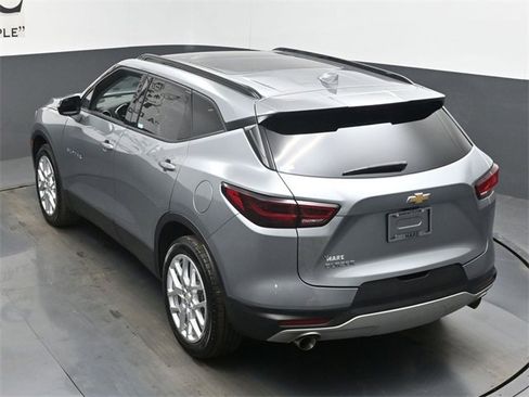 Used 2024 Chevrolet Blazer LT w/ Sound & Technology Package image 41