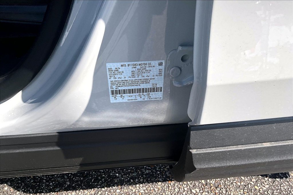 New 2027 Ford Explorer Active w/ Active Comfort Package RWD image 13