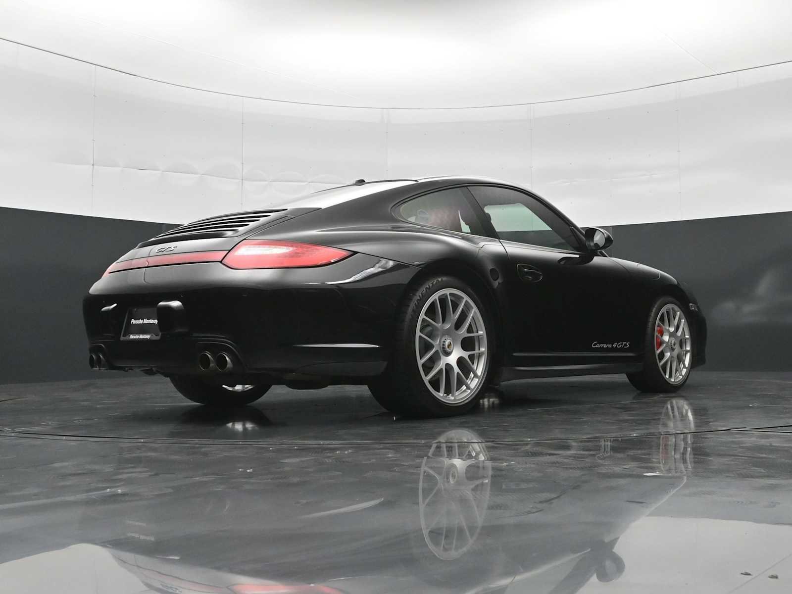 Used 2012 Porsche 911 Carrera 4 GTS AWD/4WD image 39