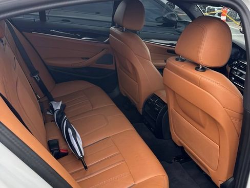 Used 2023 BMW 540i w/ M Sport Package RWD image 8
