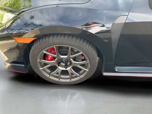 Used 2019 Honda Civic Type R image 26