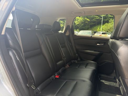 Certified 2023 Nissan Rogue SL w/ SL Premium Package FWD image 19