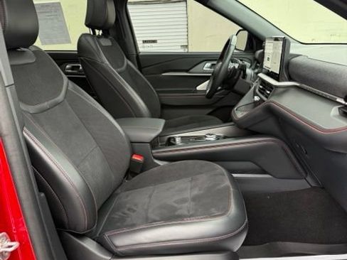 Used 2025 Ford Explorer ST w/ Sun And Sound Package AWD/4WD image 23