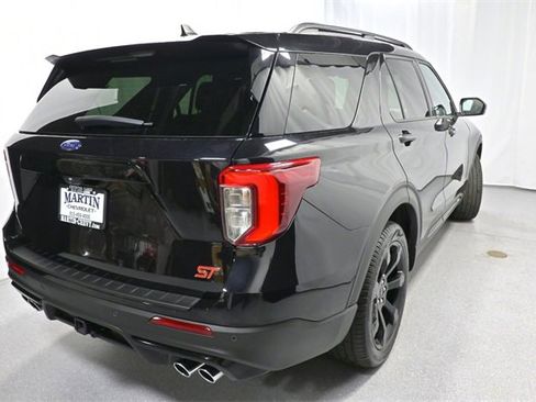 Used 2024 Ford Explorer ST w/ Equipment Group 401A image 3
