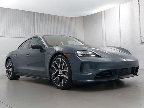 New 2026 Porsche Taycan AWD/4WD image 9