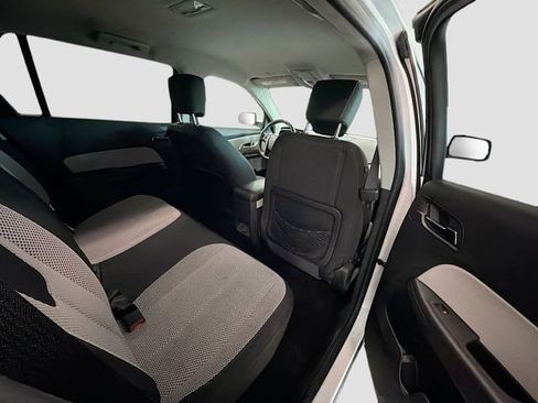 Used 2016 GMC Terrain SLE image 24