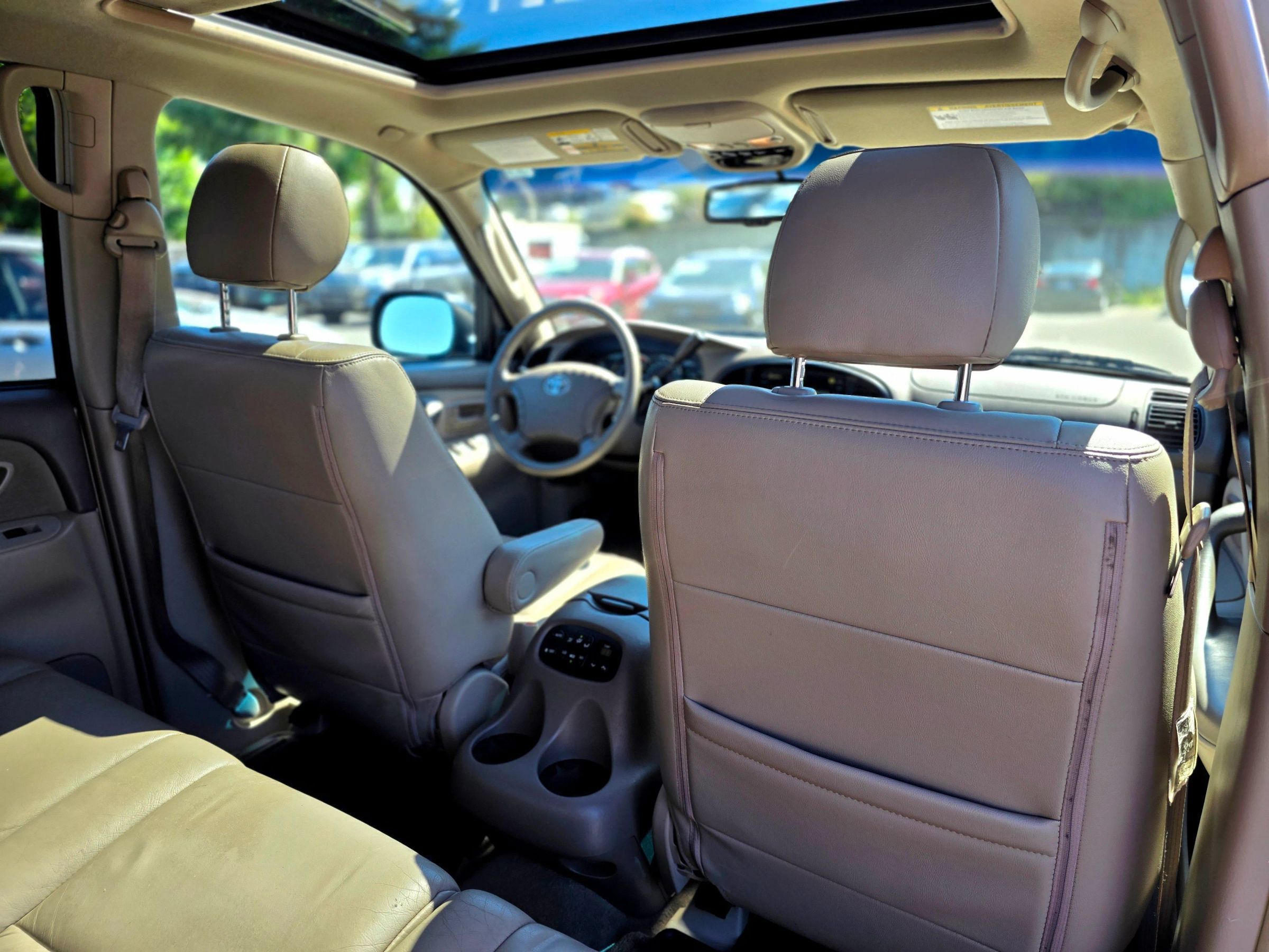 Used 2007 Toyota Sequoia SR5 AWD/4WD image 49
