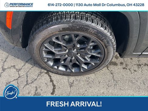 Used 2024 Jeep Grand Cherokee L Summit w/ High Altitude Package image 10