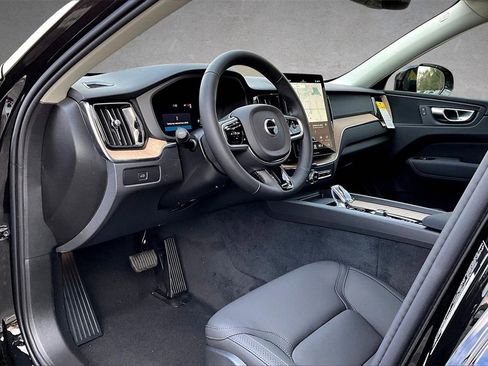 New 2026 Volvo XC60 B5 Plus w/ Protection Package Premier image 7