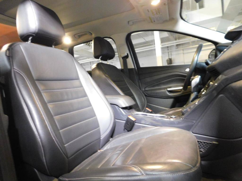 Used 2016 Ford Escape Titanium AWD/4WD image 15