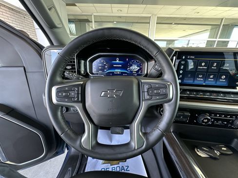 Used 2025 Chevrolet Silverado 2500 LT w/ Trail Boss Package AWD/4WD image 12