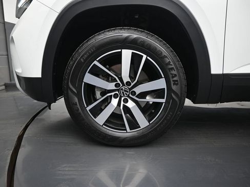 Used 2023 Volkswagen Atlas SE AWD/4WD image 27