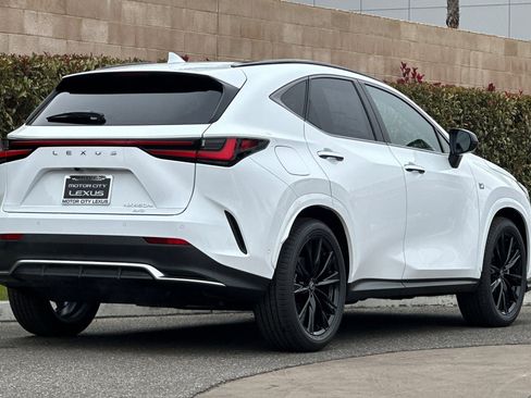New 2026 Lexus NX 450h+ F Sport image 4