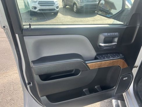 Used 2016 Chevrolet Silverado 1500 LTZ w/ LTZ Plus Package image 22